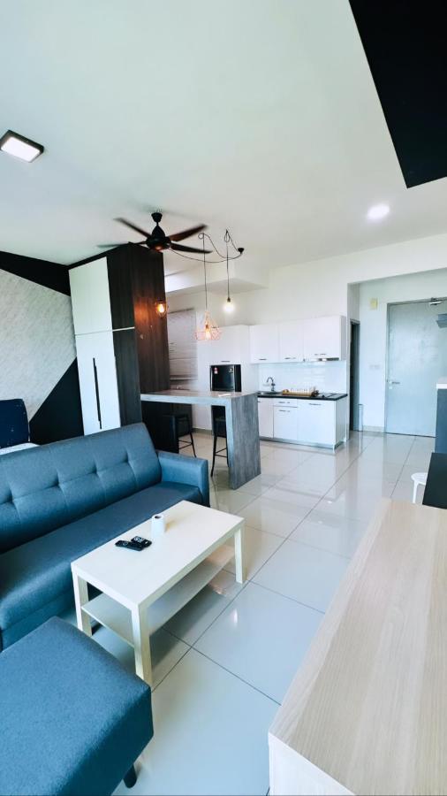 Revo By Ak Group * Cyberjaya