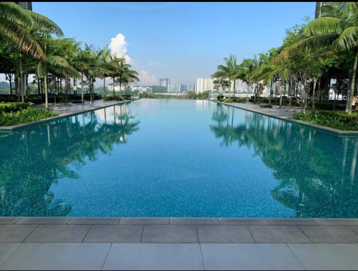 Revo By Ak Group Apartment *